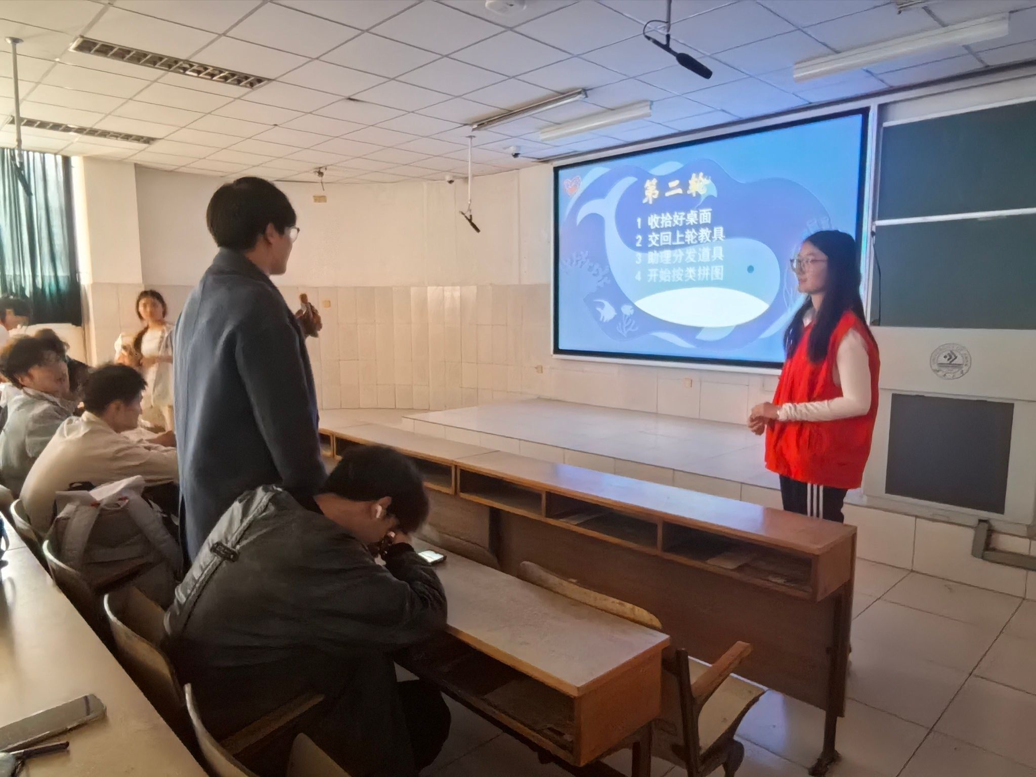 弘扬雷锋精神，践行绿色使命—我院举办“青社学堂”宣讲活动